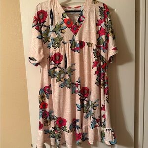 Southern Stitch Floral Dress XL - cream with Red and blue flowers